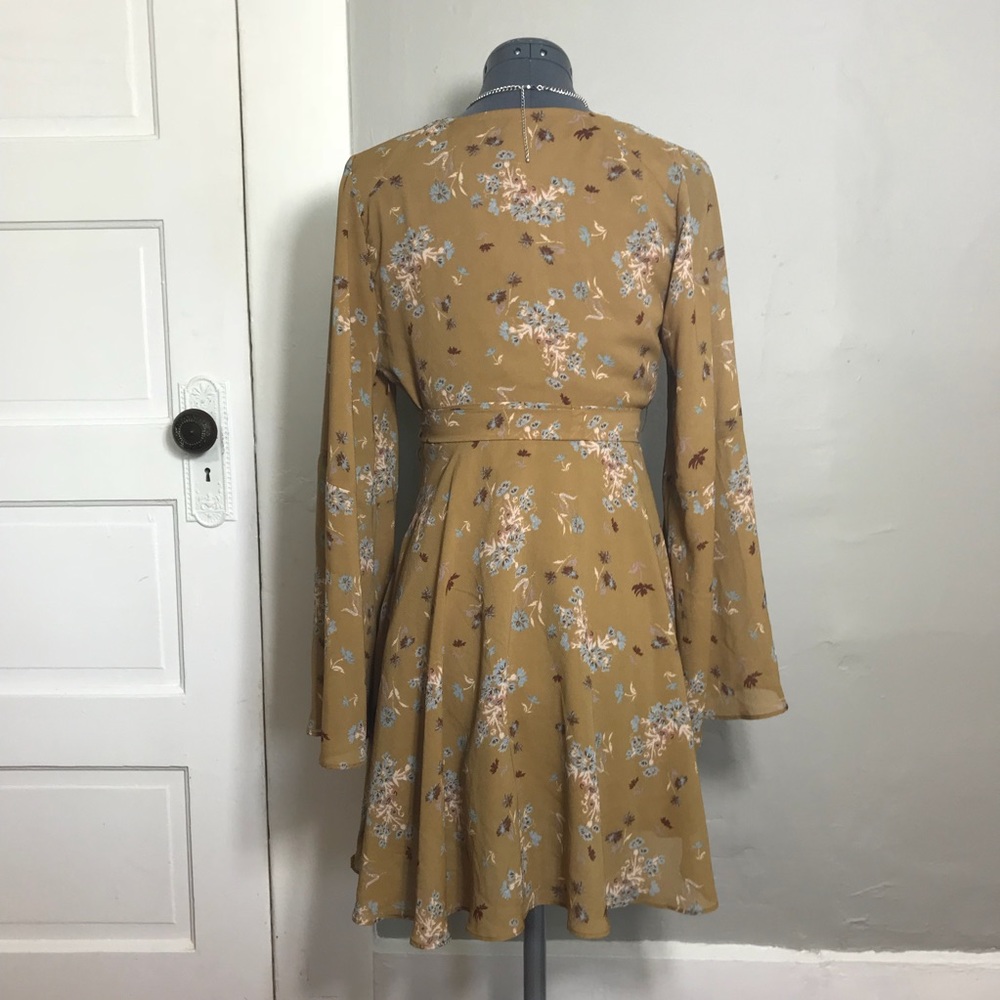 Free People Floral Mustard Bell Sleeve Hippy Dress - Picture 6 of 8
